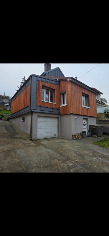 Extension contemporaine en ossature bois à Rouen – une réalisation Conception Charpente